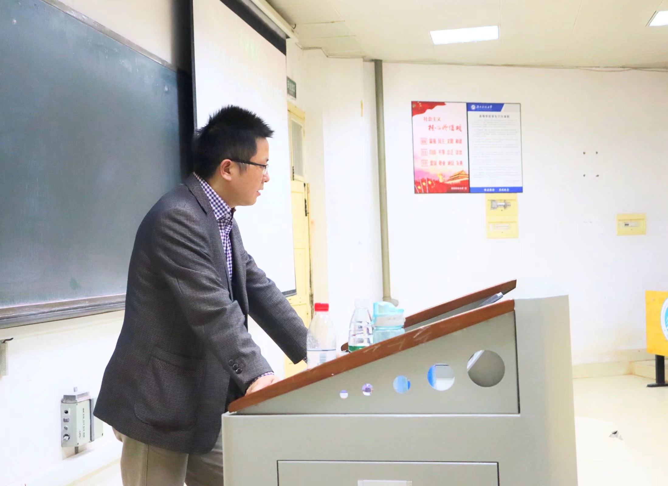 c3bd766eb1ae48909a1a9b470ac83f0d.jpg 3044am永利集团官网