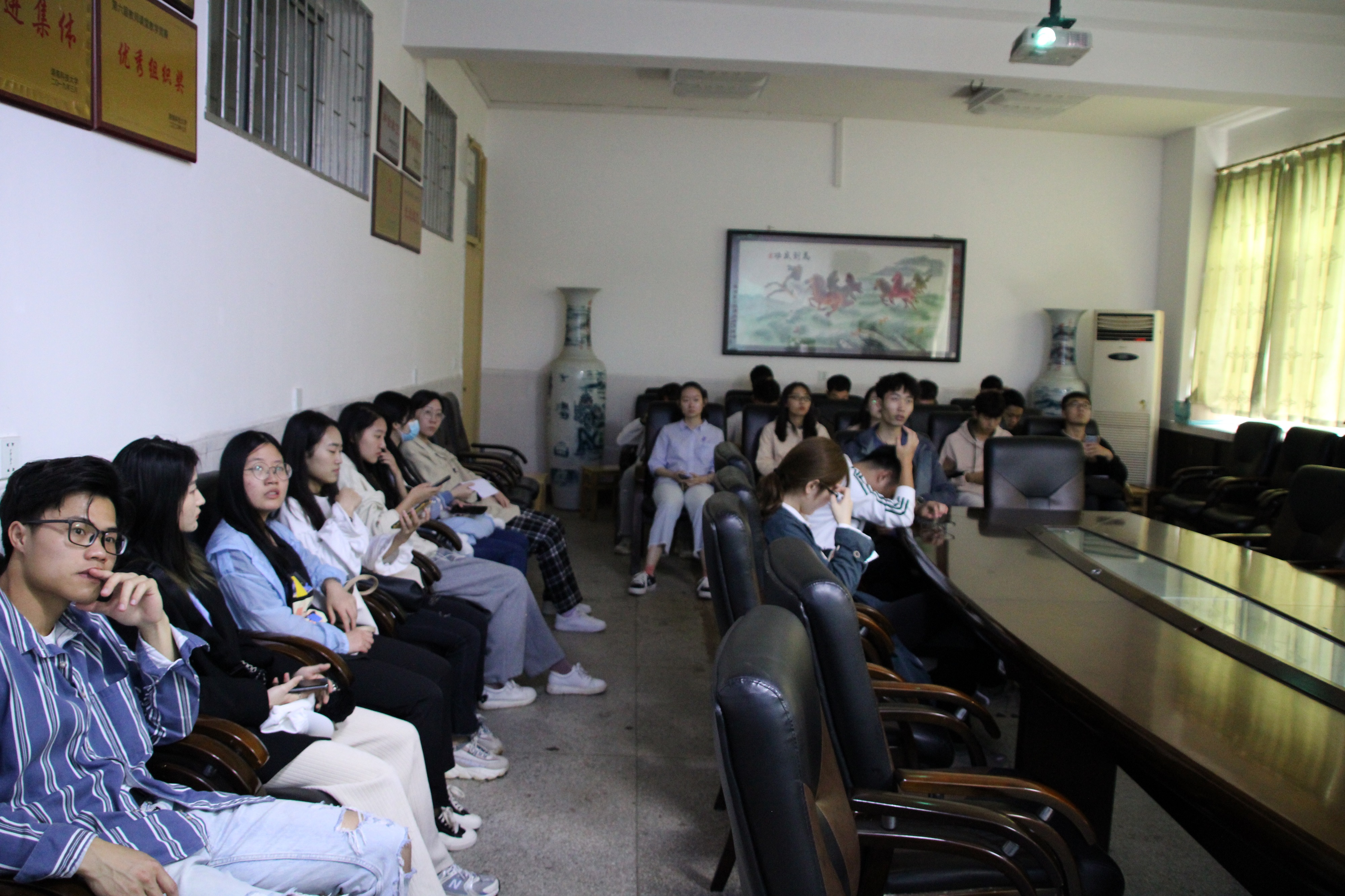 48b0f0ddd0e24d369879137dbff7f22c.jpg 3044am永利集团官网