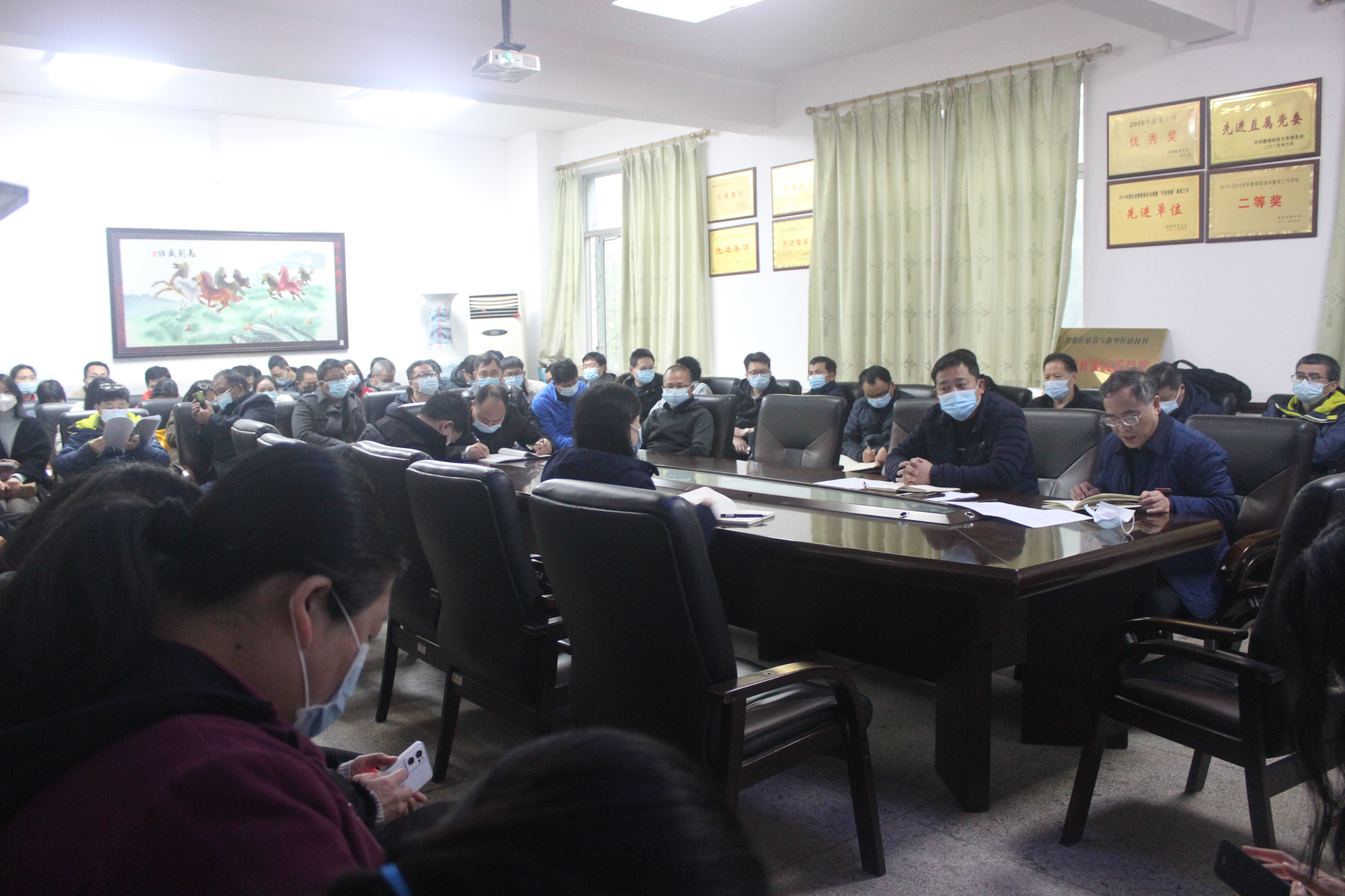 98c34f3e3bbf419bb78d386be6c4838c.jpg 3044am永利集团官网